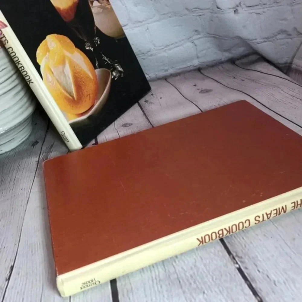 Vintage 1977 Southern Living set cookbook